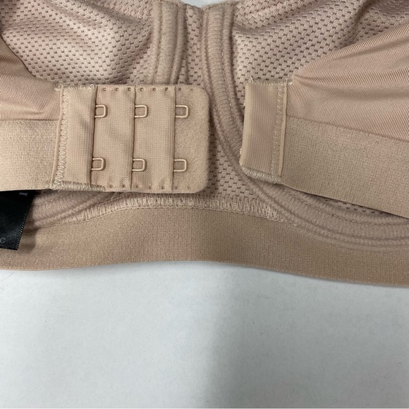 NWOT Natori Women's Recharge Sports Bra Light Mocha 32C - Picture 6 of 9